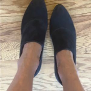 Aquatalia black pumps